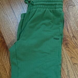 Aritzia TNA boyfriend sweatpants